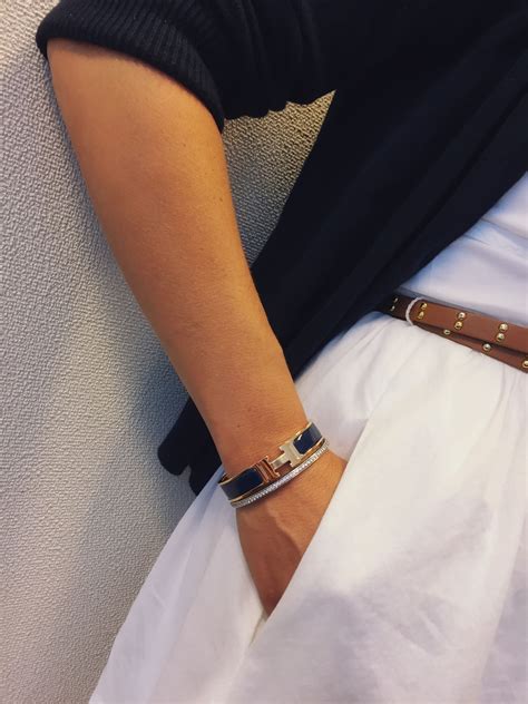 hermes bracelet outfit